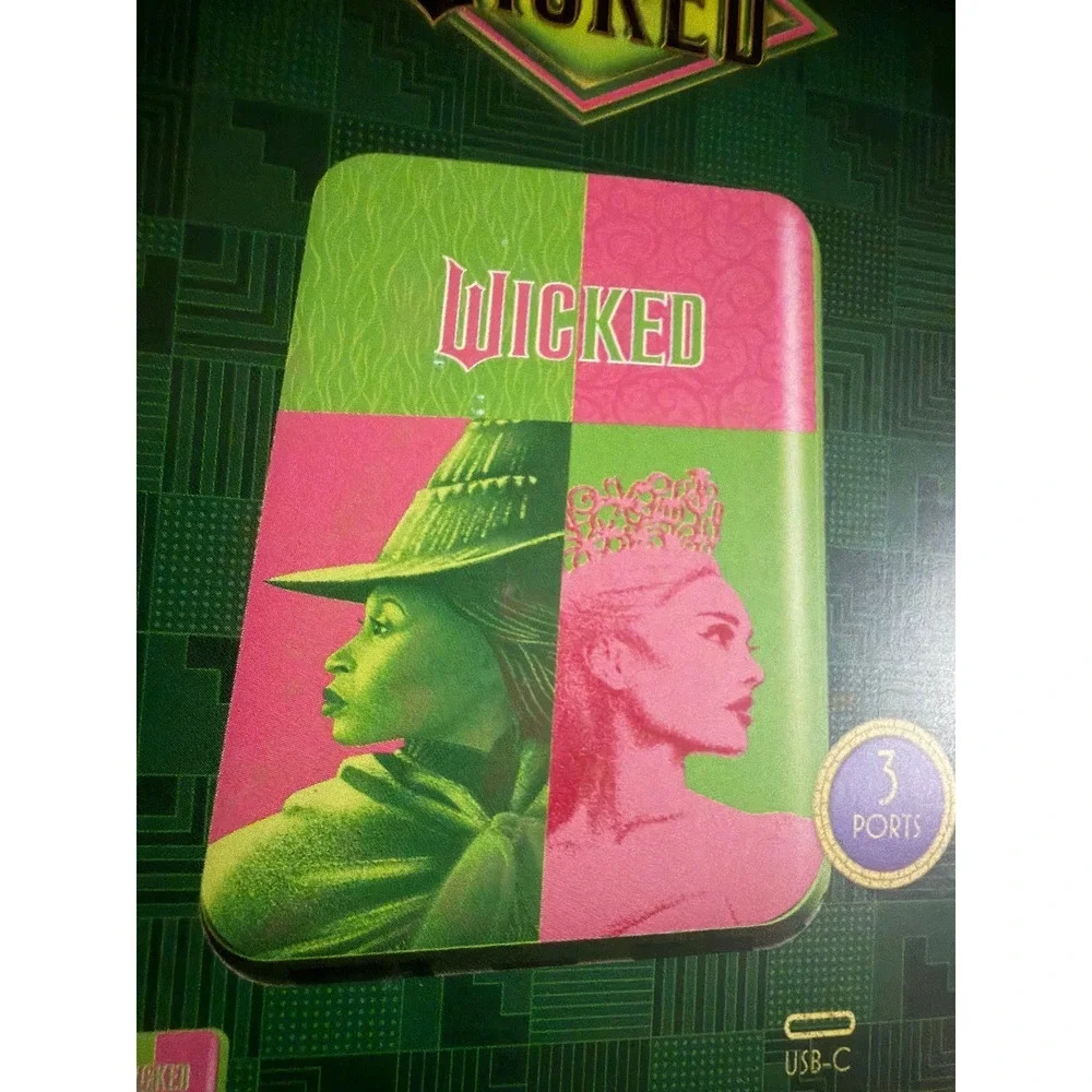 Wicked Movie Power Bank 4000 mAh Portable Charger Elphaba Glinda 3 Ports USB-C